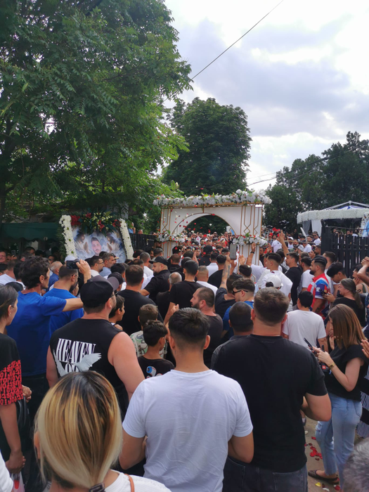Ciprian Pian, condus pe ultimul drum! Imaginile durerii în 100 de fotografii