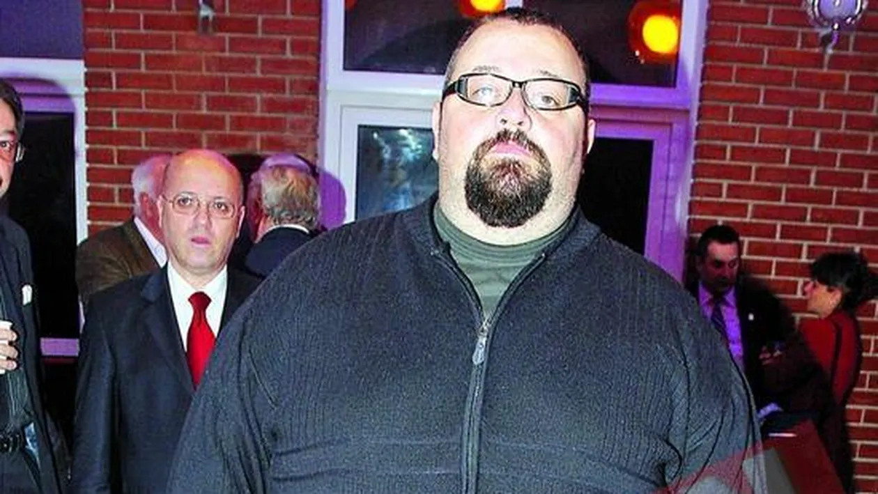 Cetatenii nedreptatiti, ascultati de primarul Piedone si de Voiculescu