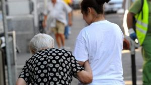 O îngrijitoare româncă a fost condamnată în Austria după ce a dat un tun de 30.000 de euro. A furat o comoară pentru a-și plăti datoriile