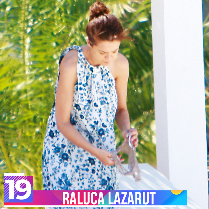 Top 20 bunăciuni din showbiz care au rămas “total descoperite” în locuri publice. Anna Lesko, Gina Pistol sau Anda Adam sunt doar câteva dintre numele sonore