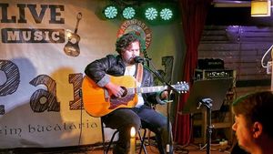 Trupa Bosquito, în doliu! Anunțul făcut de Radu Almășan: ”Pierderea lui este ireparabilă”