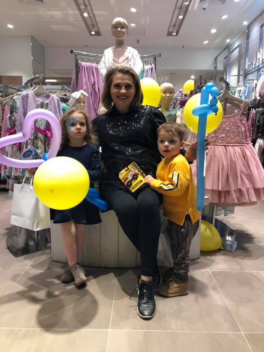 Însărcinată în luna a 9-a, Mirela Vaida a susținut ultimul concert înainte să nască. Ce ținută superbă a îmbrăcat artista