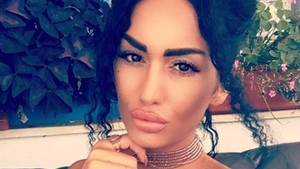 Poza care a creat isterie pe reţeaua de socializare! Mesaj pentru Margherita de la Clejani: ”Mărită-te!”
