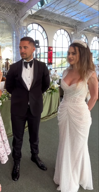 Ștefan Manolache s-a însurat cu Alexandra Dogaru / Foto: Captură Video