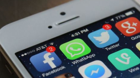 Se întâmplă până la sfârşitul anului. Nu vei mai avea Whatsapp dacă nu-ţi schimbi urgent telefonul! Lista terminalelor incompatibile