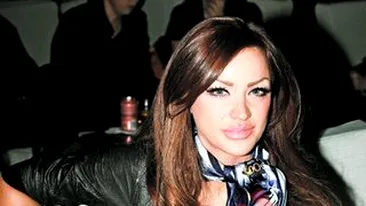 S-au aprins de la inelul lui Botezatu