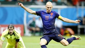 CUPA MONDIALA 2014 - Ce scrie presa olandeza despre victoria in fata Spaniei: "El zbura. Ce gol de clasă mondiala"