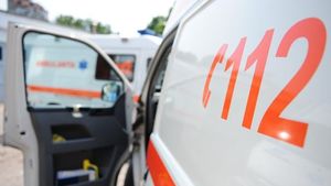 Scandal de zile mari în Galați! Un suspect de COVID a refuzat să fie transportat la spital pentru investigații. Au intervenit jandarmii