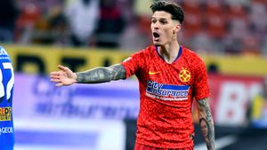 Lovitură pentru FCSB înaintea meciului cu Slovan: Dennis Man are COVID-19