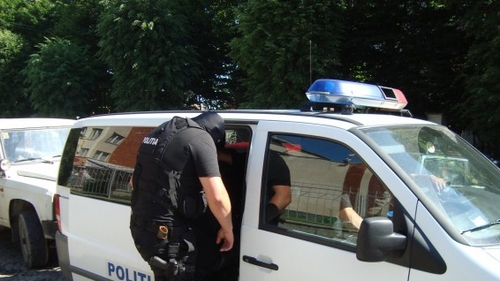 Si tu poti fi printre victime! !Politisti bucuresteni, talhari la drumul mare.