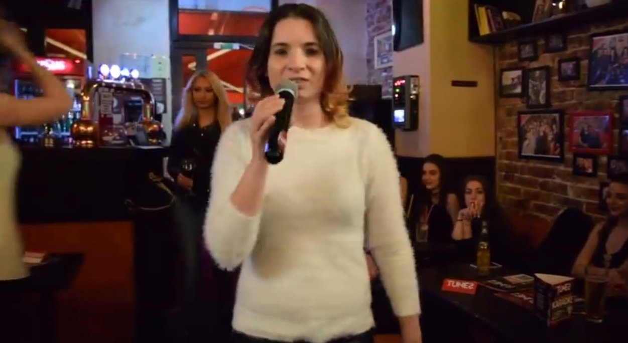 Cum se pregătește croitoreasa de la “Românii au talent” pentru semifinala sezonului 9! Ana Maria Pantaze a ținut să se afle chiar de la ea