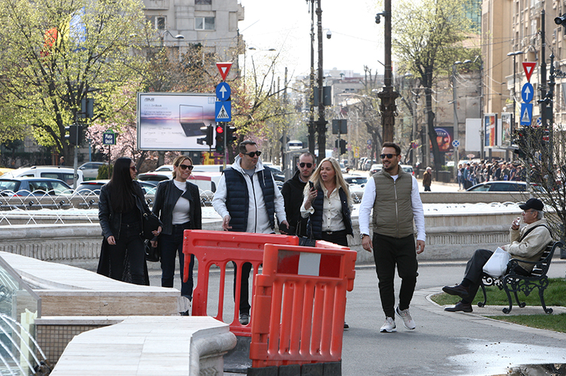 Nikos a făcut o tură de București, pentru a cunoaște mai bine capitala noastră