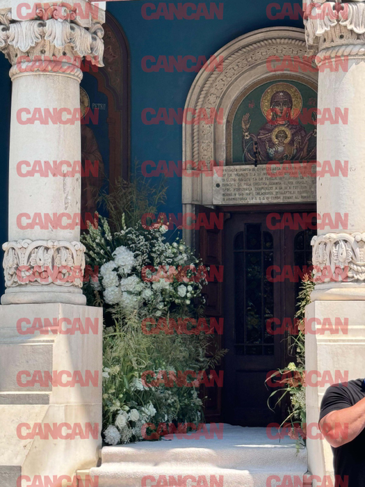 Primii invitați au ajuns la Biserica Sfântul Visarion, unde va avea loc cununia religioasă /Foto: CANCAN.RO