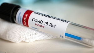 Autoritățile vor oferi populației două teste antigen rapide de Crăciun, pentru a frâna varianta Omicron. Unde se va întâmpla acest lucru
