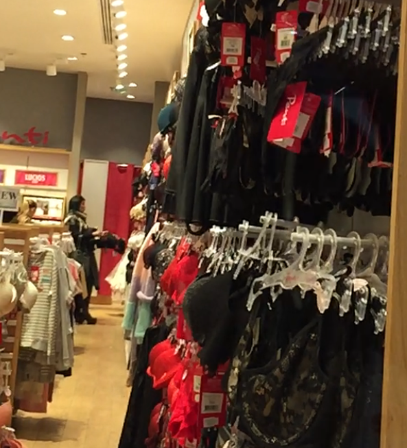 Bahmu a întors oferta pe toate feţele