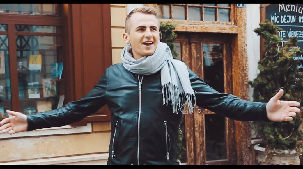 Un cunoscut interpret de muzică populară a avut parte de surpriza vieții sale: ”Am amuțit când l-am văzut”