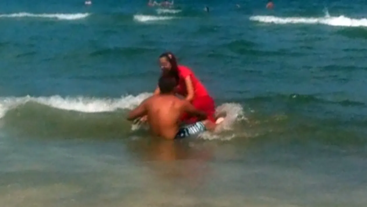 Vezi care este ultima moda pe litoral!