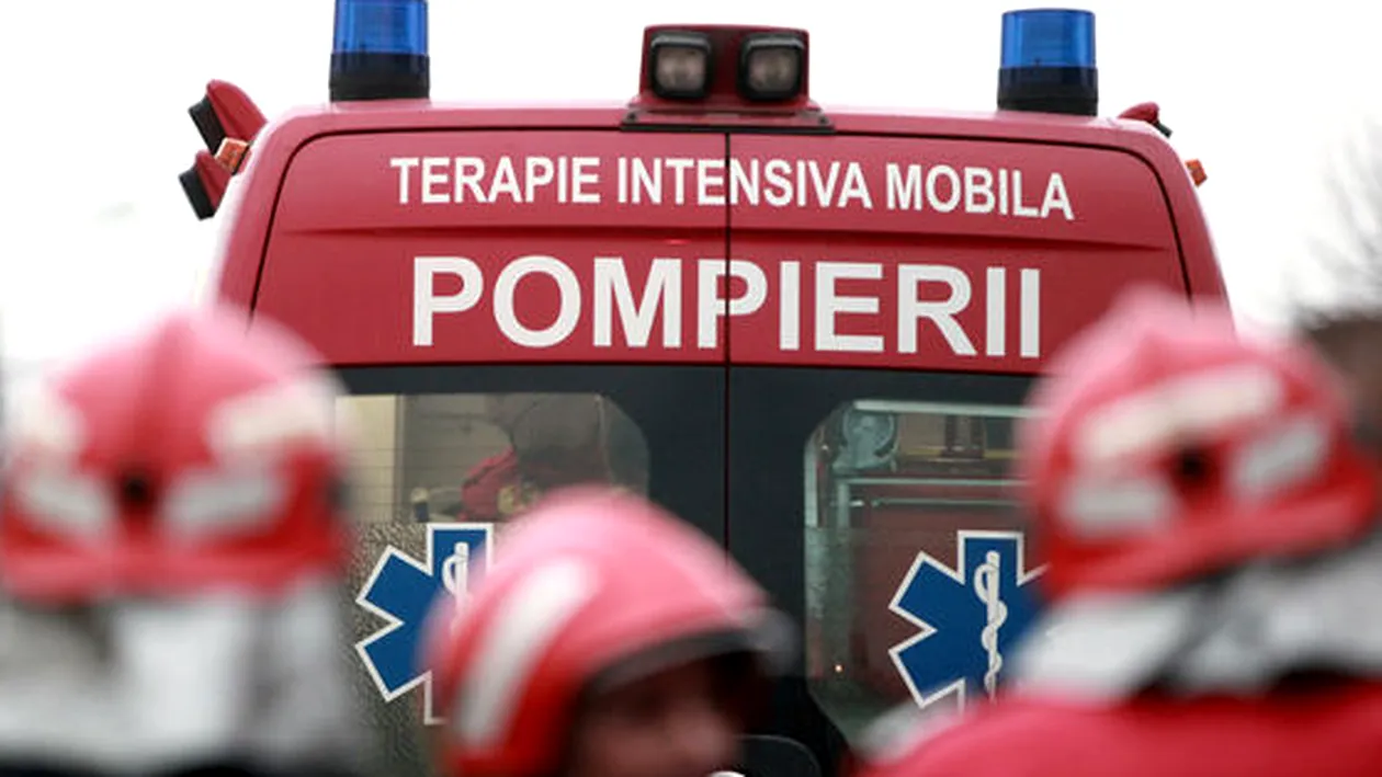 Accident grav în Caraș-Severin! Șoferul unui autocar cu 23 de pasageri a murit