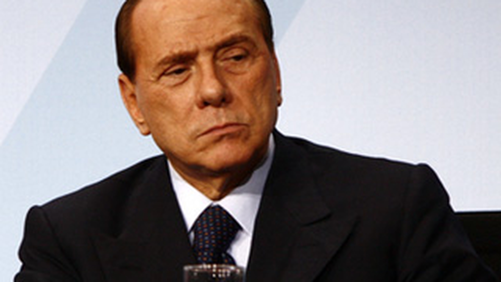 Pe urmele lui Vanghelie! Berlusconi a zis "Gogol" in loc de "Google"