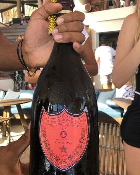 Philippe Plein a dat mega-petrecere de ziua lui! Cum a petrecut designerul pe un yacht de lux