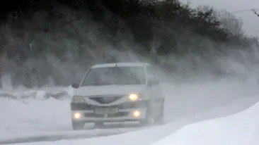 Circulatie ingreunata de zapada si viscol pe DN 17 in Pasul Tihuta!