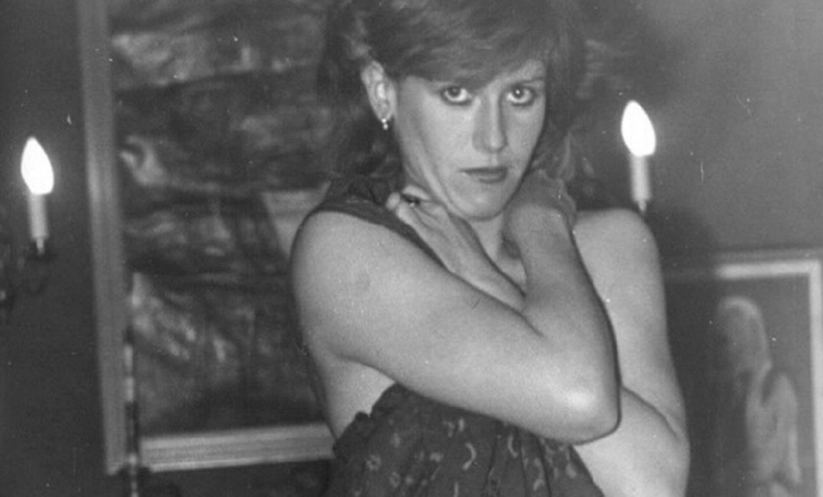 Cum arăta Monica Tatoiu pe vremea când era iubita lui Florin Călinescu. Relația se consuma la discotecă și în parc