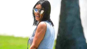 Kim Kardashian, surprinsă într-o pereche minusculă de bikini! Cum arată în realitate posteriorul brunetei
