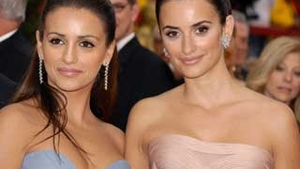 Penelope Cruz, inlocuita de sora sa Monica, pentru ca are burtica prea mare