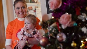 Bolnavă de cancer, mama a două fetițe se pregătește pentru ultimul ei Crăciun