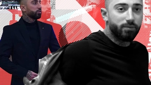"Măcelarul lui Bebino", mesaj belicos din închisoare. "Cât timp am cuțitul cu mine, tai și roboți”