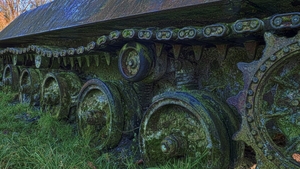 Ce a fost descoperit într-un tanc îngropat într-o pădure din Rusia