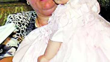 Micuta Stefania va avea o familie aleasa pe spranceana! I-au gasit parinti fetitei din ghena