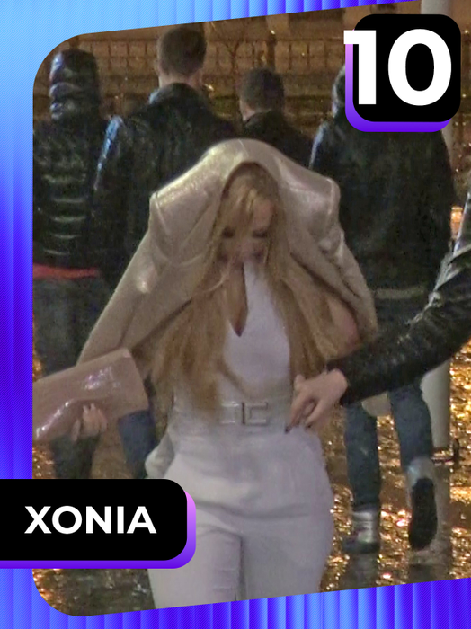 Top 30 de dive care nu se lasă intimidate de vremea rea! Mădălina Ghenea, INNA și Adelina Pestrițu, printre vedetele care nu se tem de ploaie
