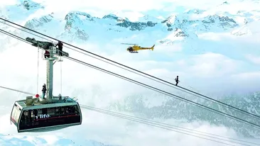 S-a plimbat pe cabluri la 3.303 metri altitudine