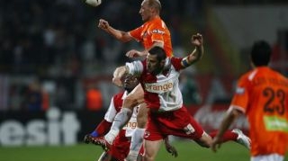 Dinamo - CFR 1-1: Deznodamant amanat