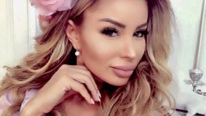 Roxana Vașniuc, ipostază de infarct pe Internet după ce și-a tunat posteriorul