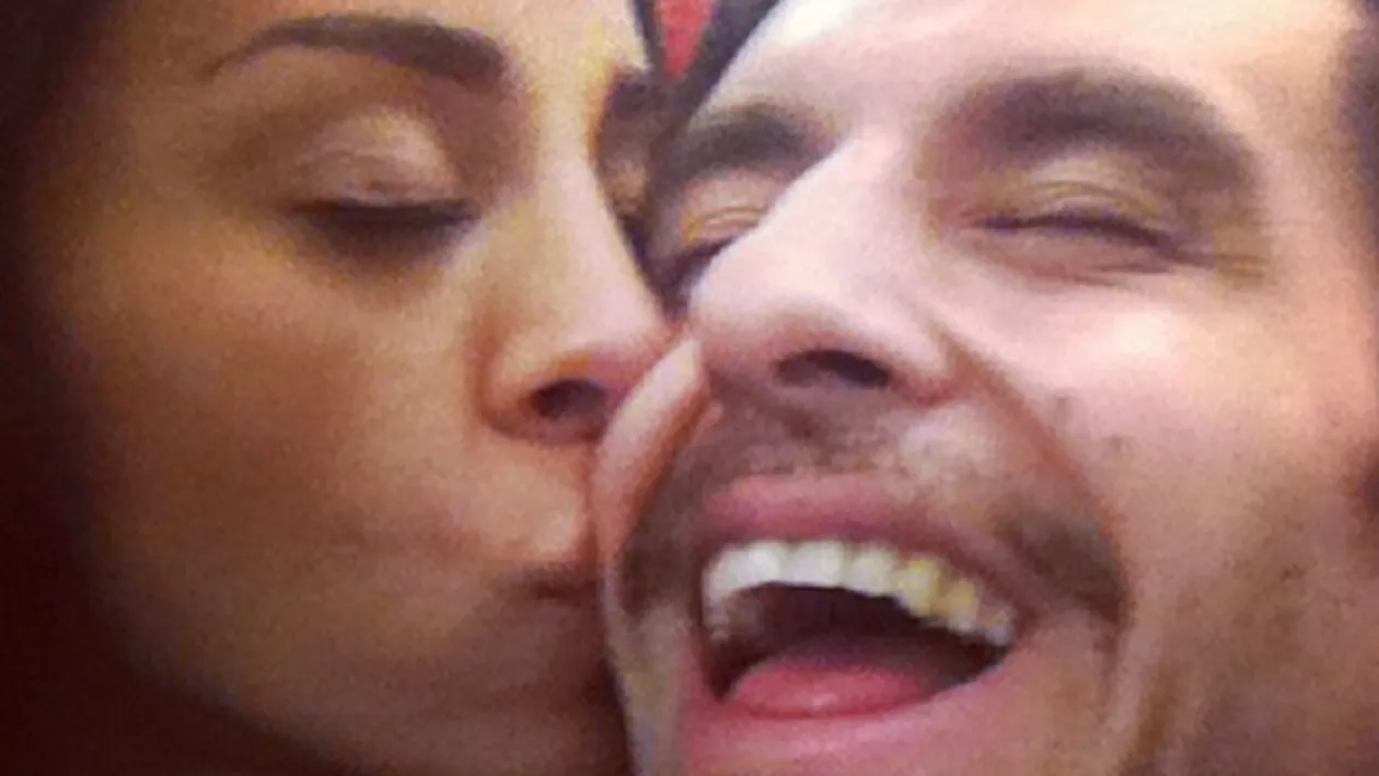 Reactia lui Ruby dupa ce l-a vazut pe iubitul ei dezbracat pe Internet! Cum s-a pozat Adrian: Hai ca...