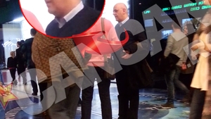 Imagini extrem de rare cu Raed Arafat! Mananca sanatos intr-un loc... periculos!