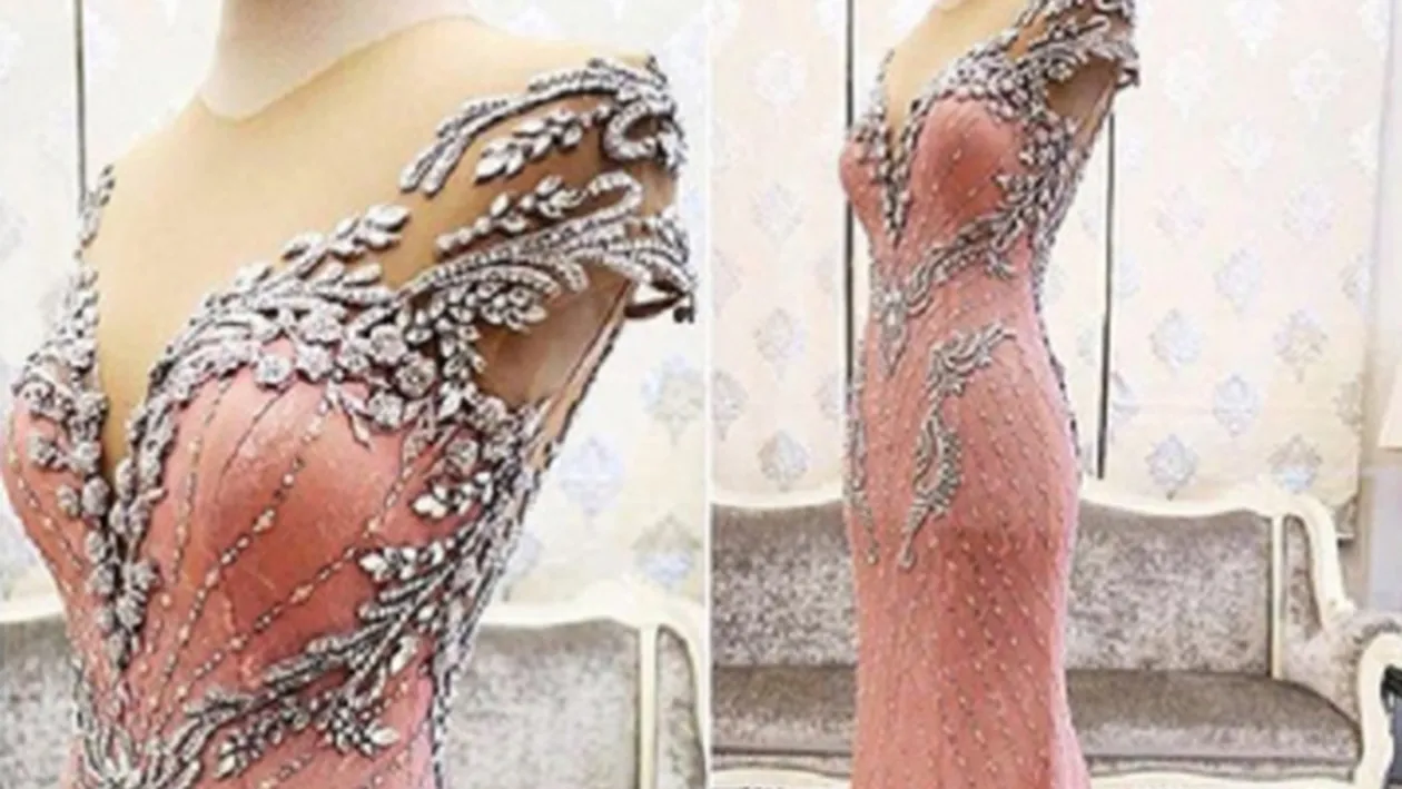 Şi-a comandat o rochie pentru balul de absolvire, dar a avut parte de o mare dezamăgire! Imaginile au devenit virale