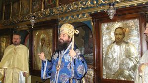 Episcopia Slatinei face concurență firmelor de pompe funebre. PS Sebastian le cere preoților să îi atragă pe muribunzi: "De ce să o facă ţiganii? De ce să o facă afaceriştii"