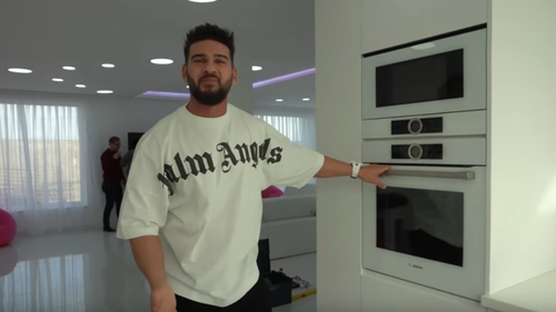 Ce și-a montat Dorian Popa în garajul din casa de 300.000 de euro. Nimeni nu s-ar fi gândit la așa ceva. FOTO