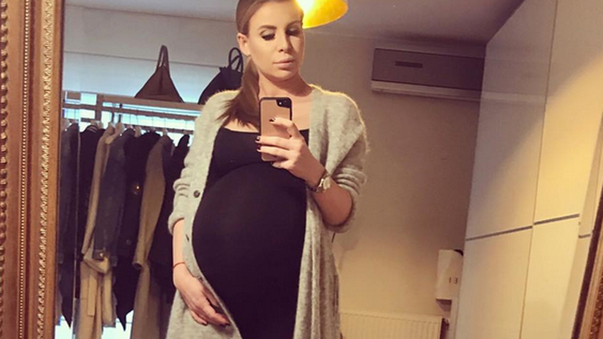Marina Dina, în costum de baie la 7 luni după ce a născut GEMENI şi a slăbit 19 kg