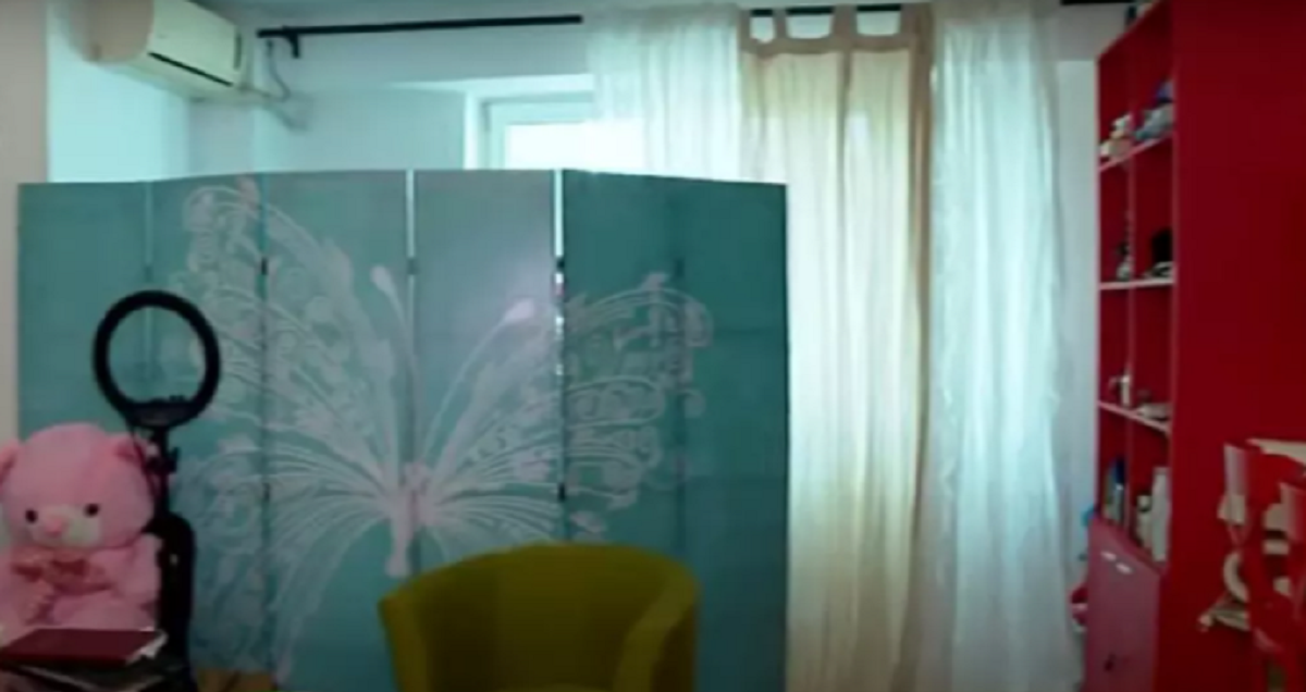 Cum arată casa în care locuiesc Oana și Viorel Lis? ”Doamne, ce am făcut eu, ce am ajuns”