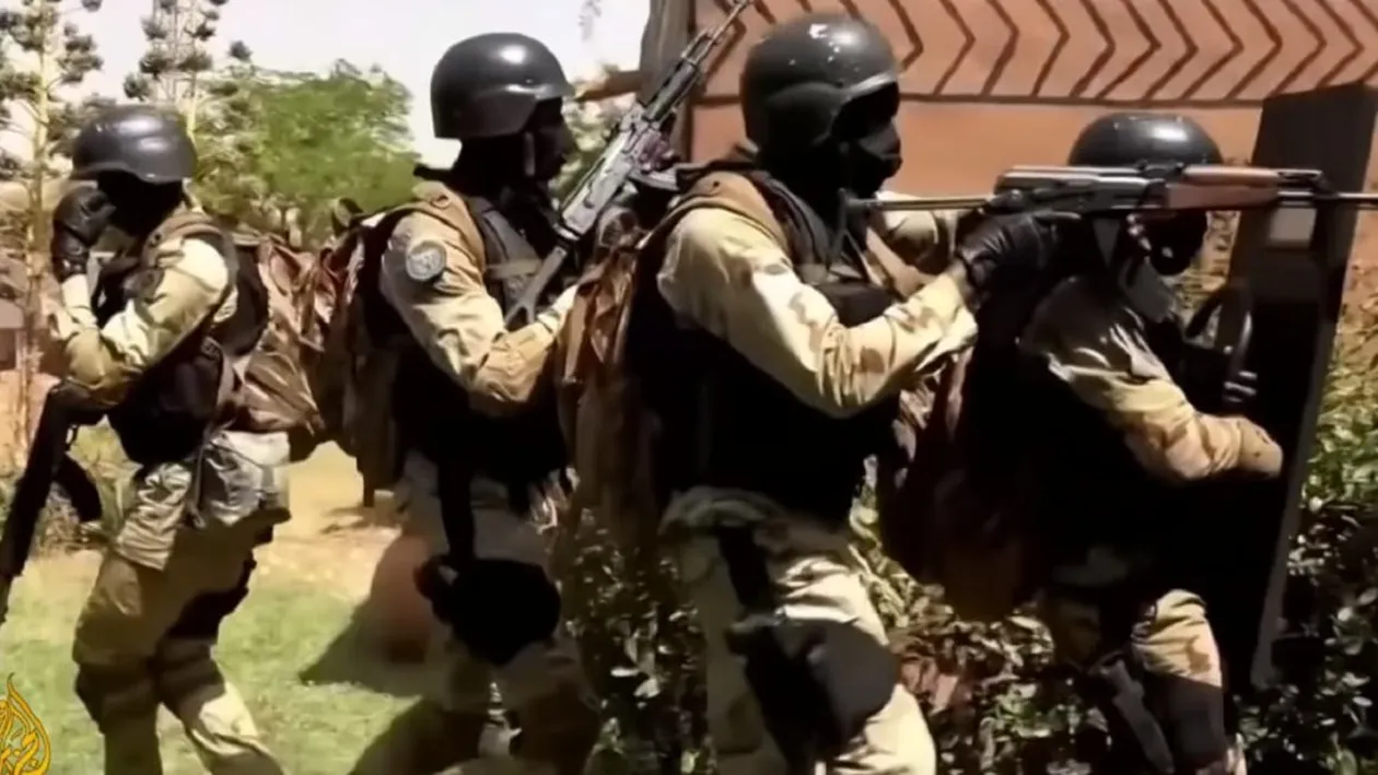 Masacru pe străzi! Peste 43 de persoane și-au pierdut viața în urma unor atacuri sângeroase