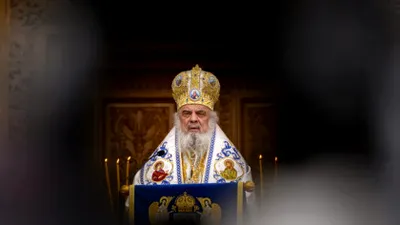 Cine vrea să îl pună pe Patriarhul Daniel în scaunul de prim-ministru