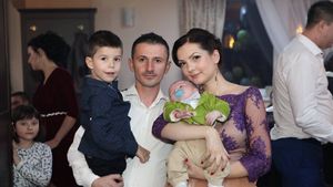 Fotografii în premieră. Îl mai ţii minte pe celebrul Tarzan?! A devenit tată din nou şi…
