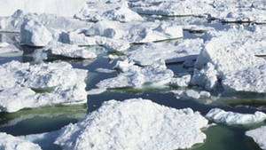 Anunt soc: Calota glaciala de la Polul Nord  s-ar putea topi complet pana in 2060