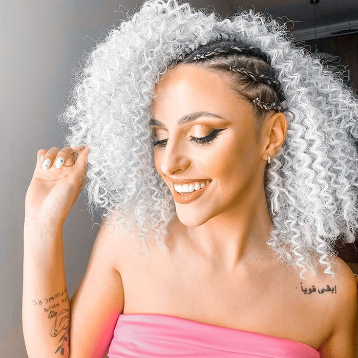 Diana Condurache membra trupei 5GANG