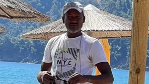 Mare atenţie, români! Ce se întâmplă dacă te întâlneşti cu acest individ pe plajele din Thassos