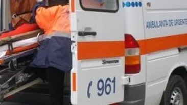 Provocare incredibilă pentru medicii gălăţeni! Un tânăr a ajuns la spital cu un borcan blocat in fund!